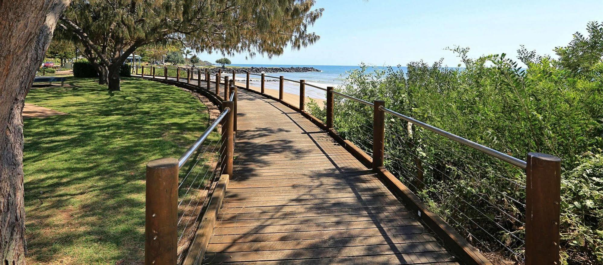 Bargara Gardens Boutique Villas Экстерьер фото