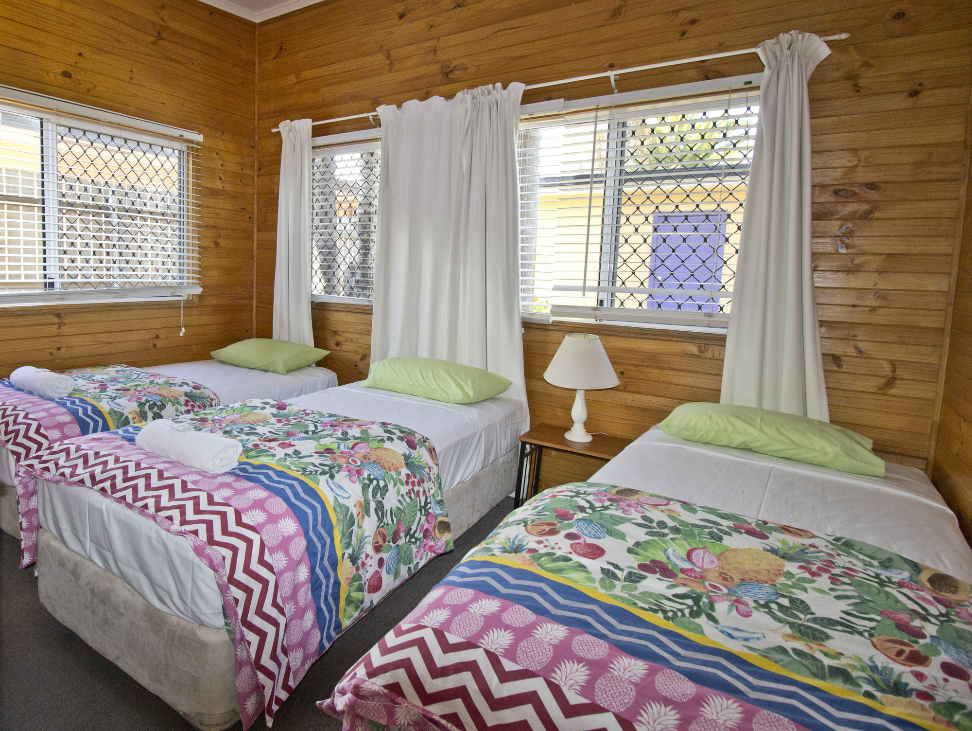 Bargara Gardens Boutique Villas Экстерьер фото